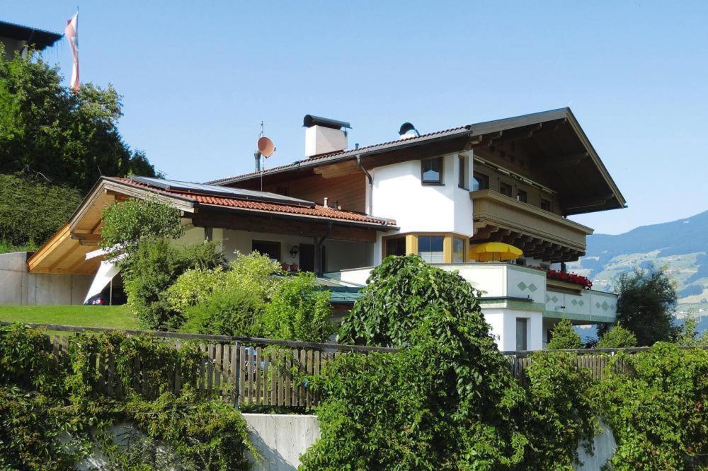 Apartments home Spieljochbahn, Fügen Exterior foto